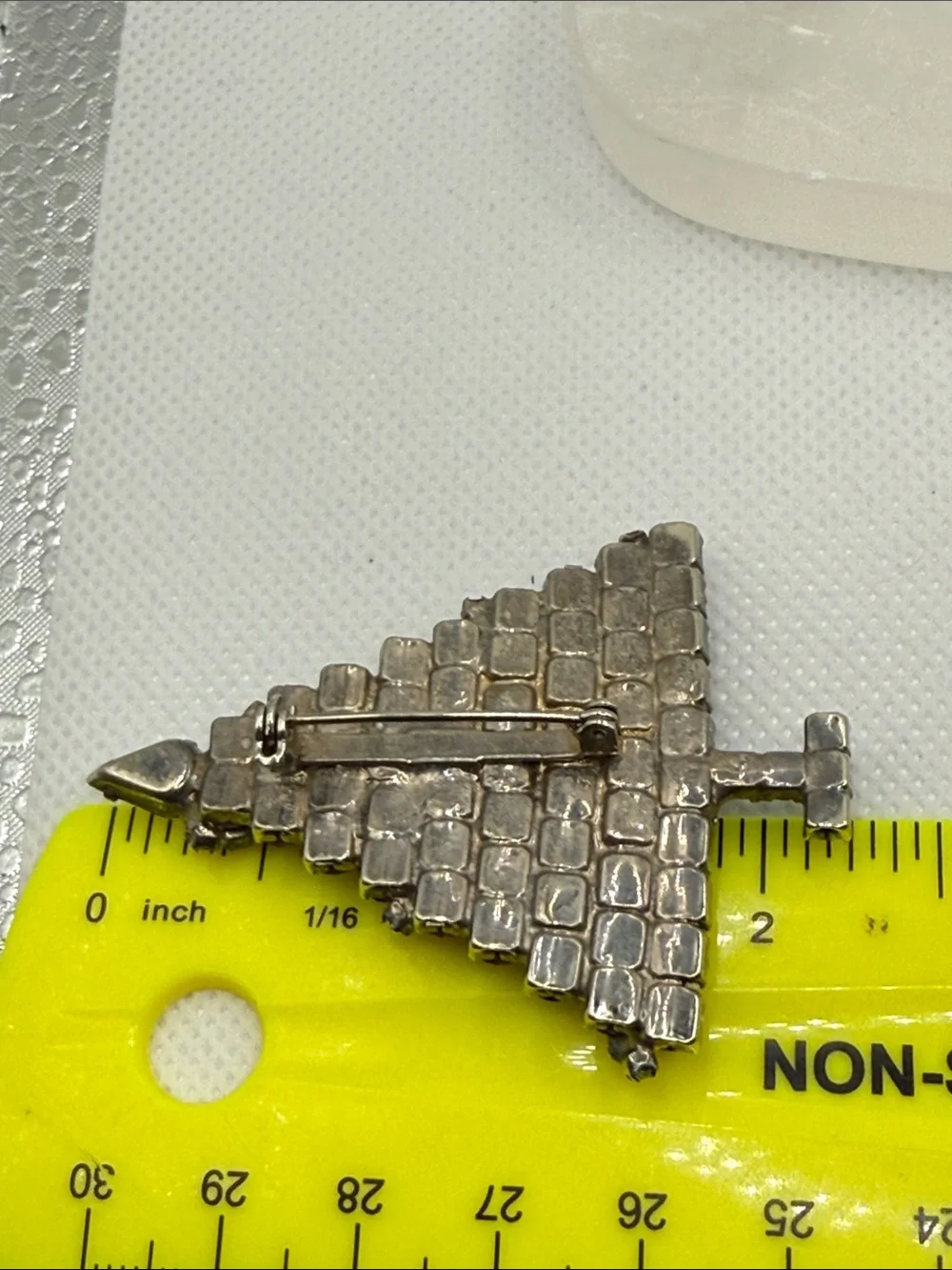 Vintage special rhinestone Christmas Tree Brooch Pin Sparkling Holiday Jewelry